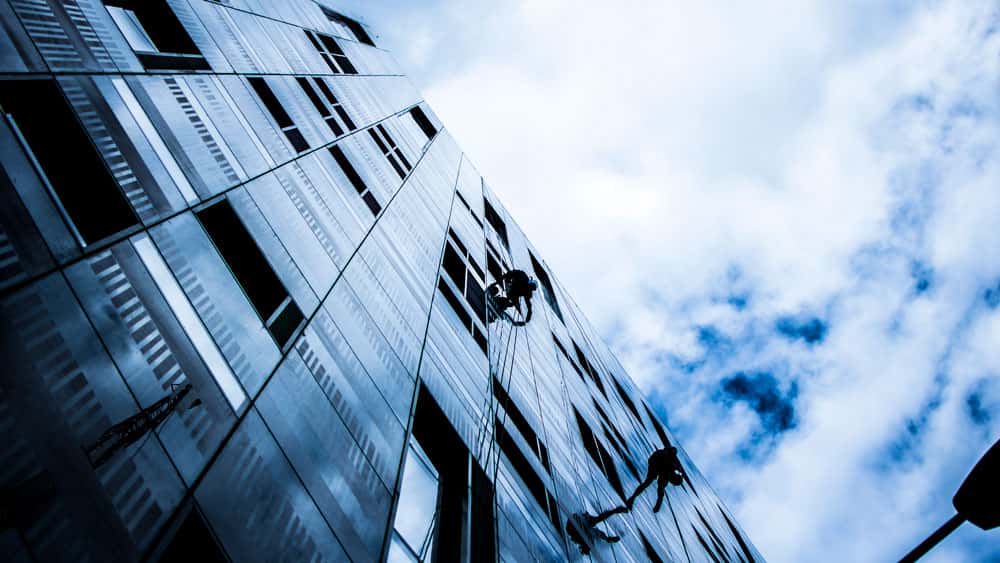 Fasadevask utført av Vinduspuss AS i Oslo.